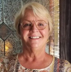 Meet your Posher, Annette